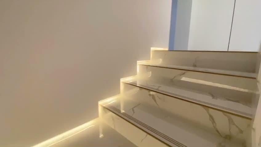InnoSpace Luminaire Staircase Detail